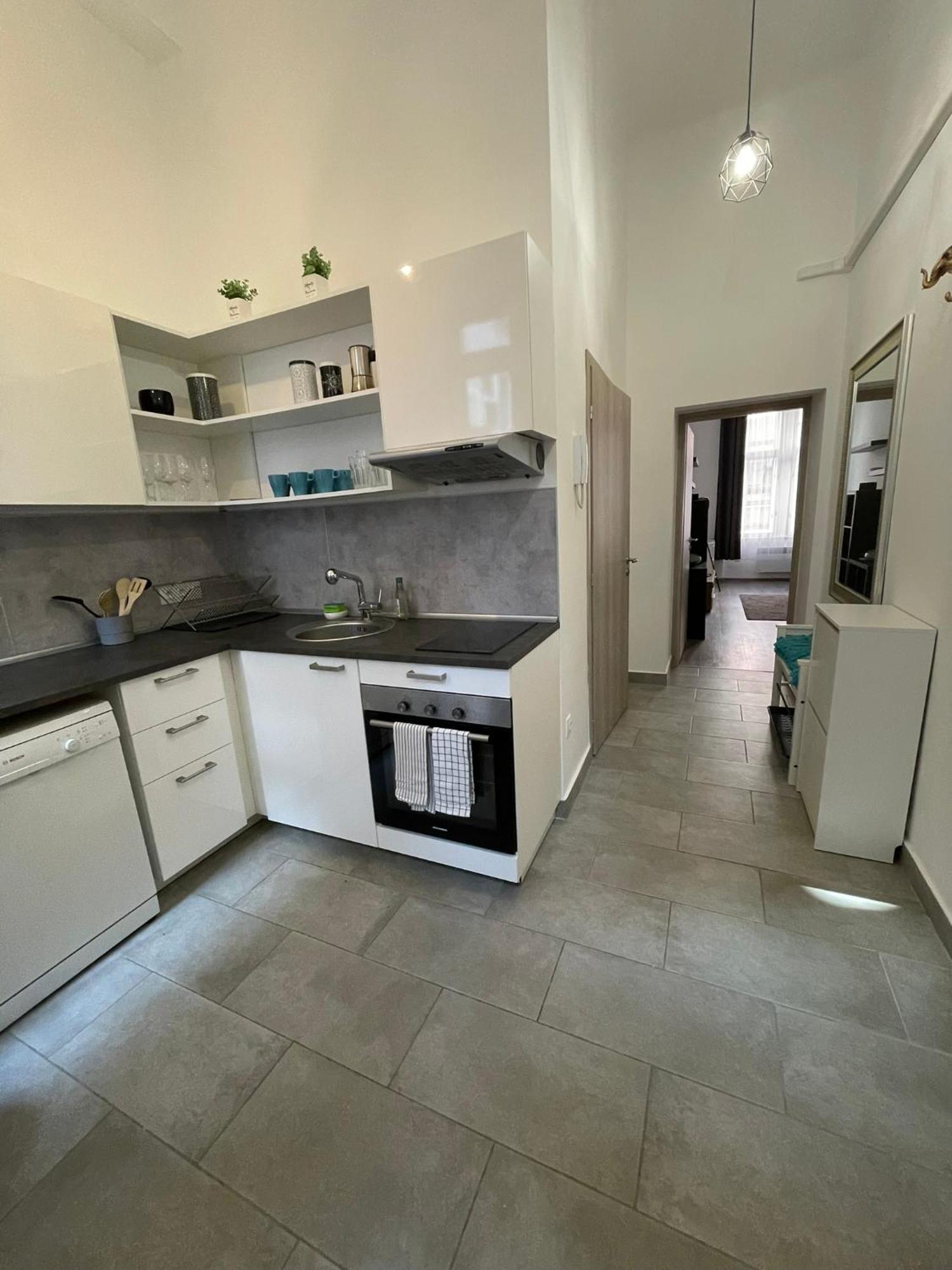Soho Suites - Kazinczy Budapeşte Dış mekan fotoğraf