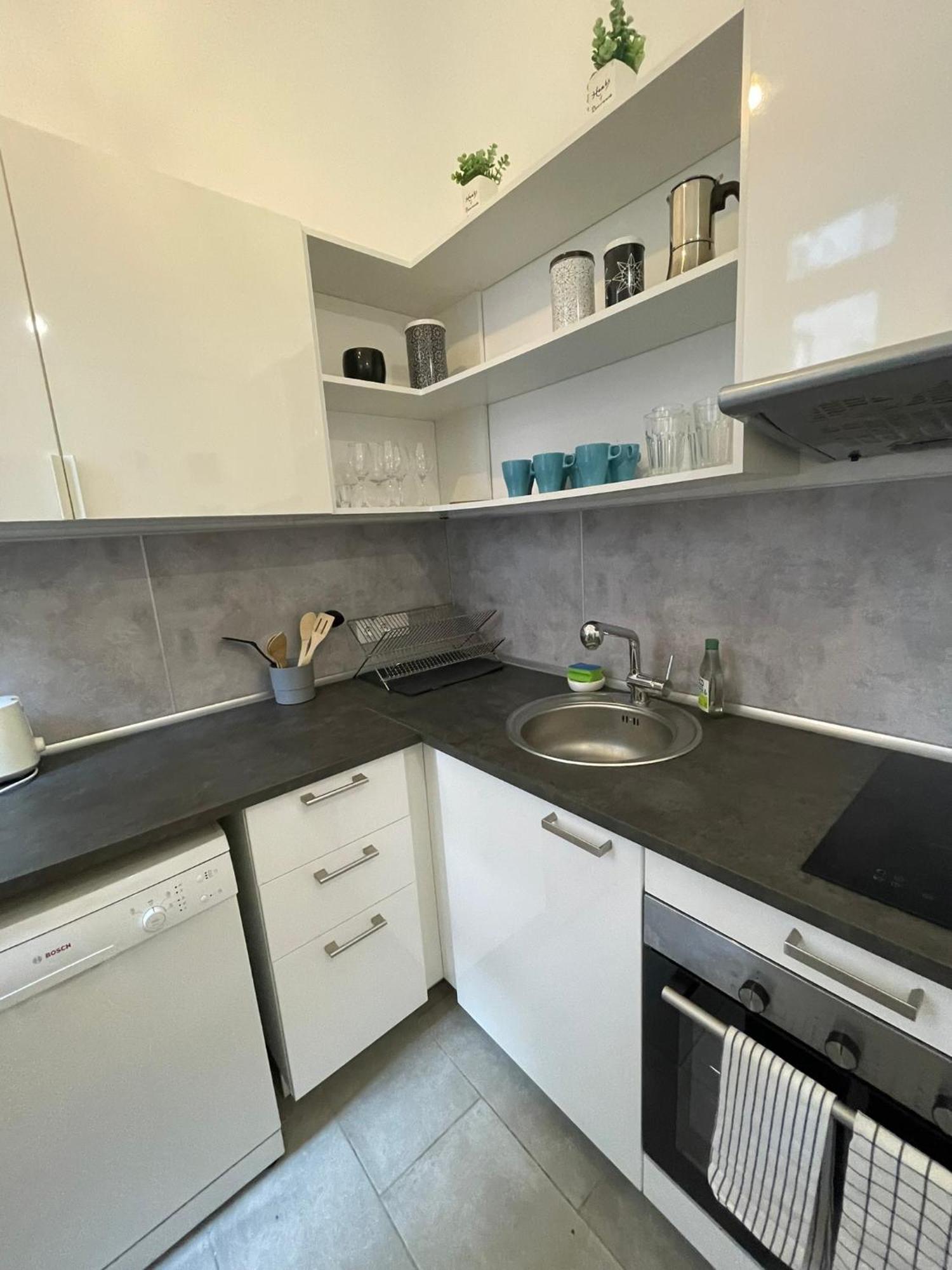 Soho Suites - Kazinczy Budapeşte Dış mekan fotoğraf